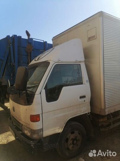 Toyota Dyna цельнометаллический, 1997