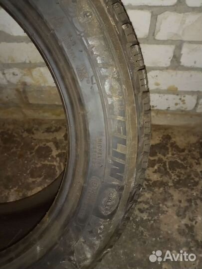 Michelin X-Ice 215/55 R17