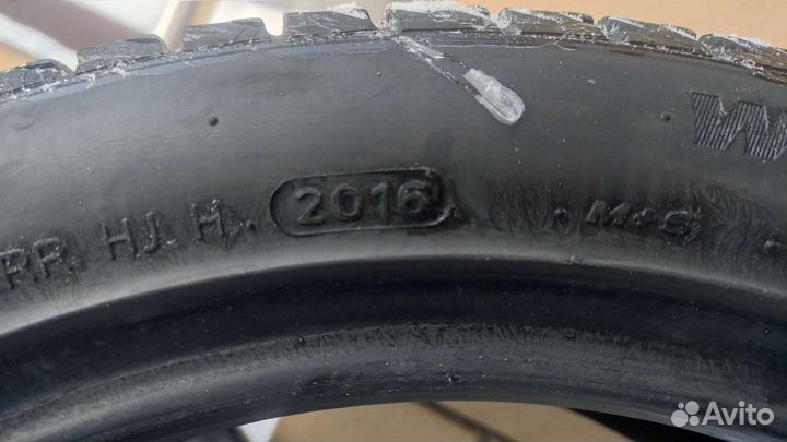 Hankook Winter I'Cept IZ2 225/45 R17 94T