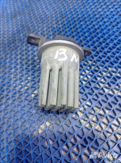 Резистор печки Honda Fit хэтчбек L13A 2003