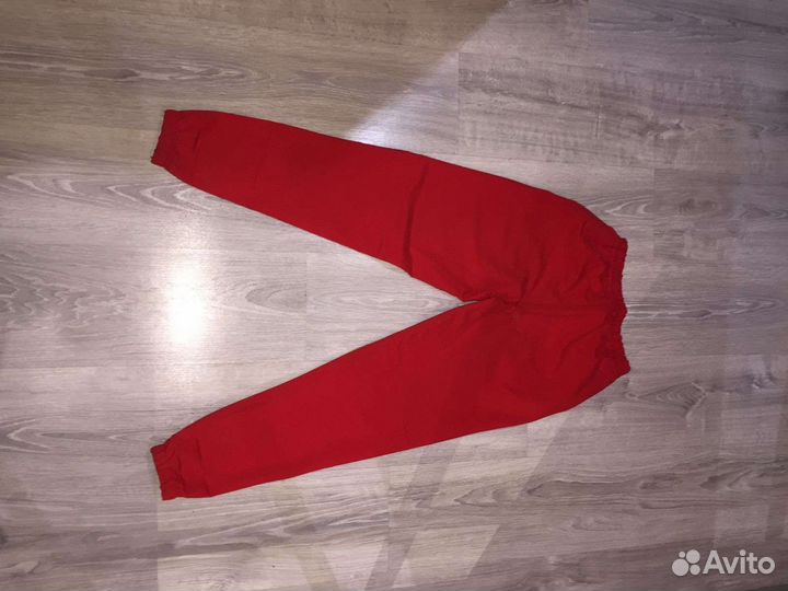 Спортивные штаны