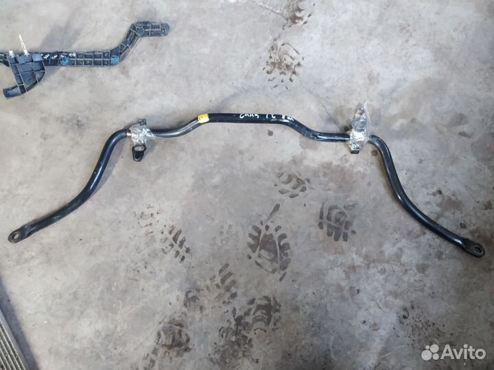 Стабилизатор передний Renault Sandero Stepway I (2