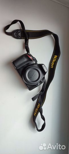 Nikon d3200 body