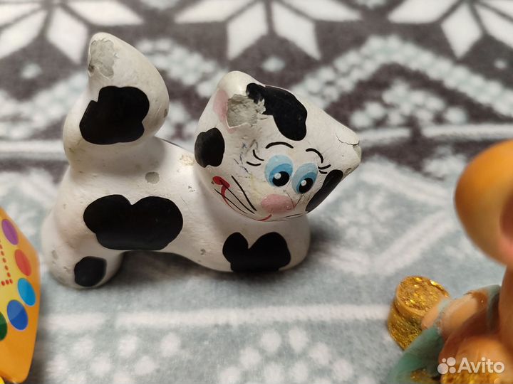 Статуэтки цыплёнок, корова, мишка, кот