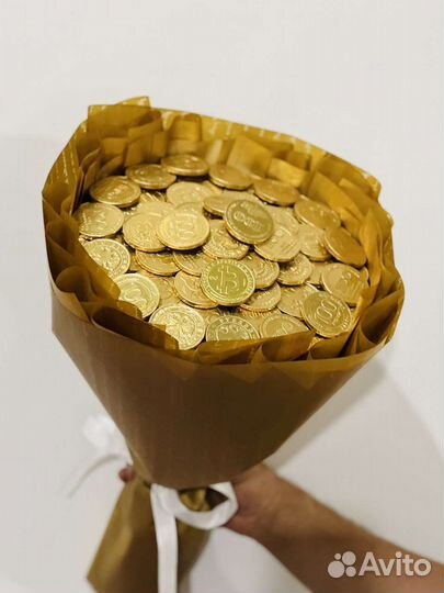 Сладкий букет из шоколадных монет