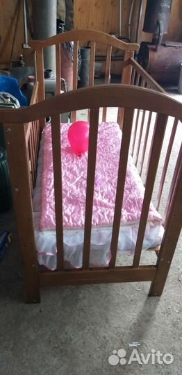 Детская кроватка