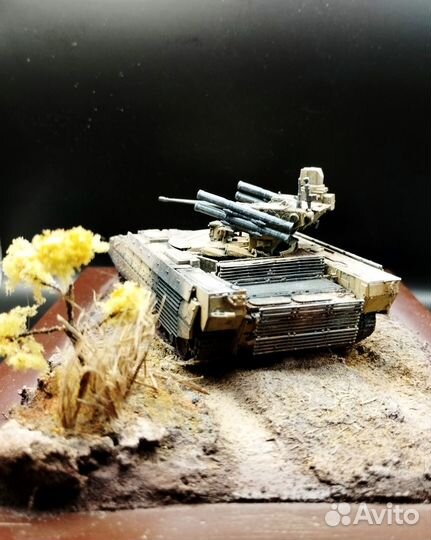 Коллекционная миниатюра бмпт 