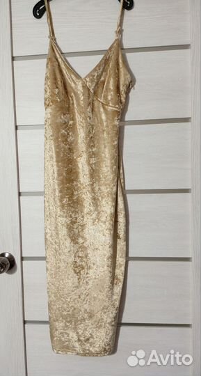 Бархатное платье 42-44