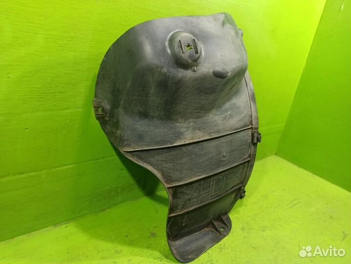 Подкрылок задний правый Kia Rio 2 седан G4EE 2010