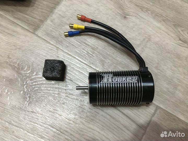 Surpass Hobby Rocket 4585 1580KV Brushless 1/8 1/7