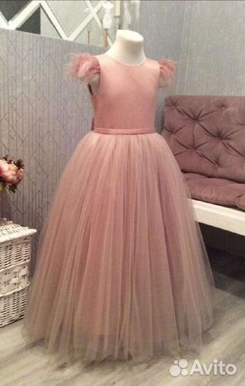 Платье нарядное