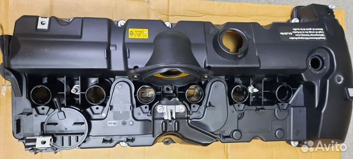 Крышка головки блока цилиндров BMW Group AG