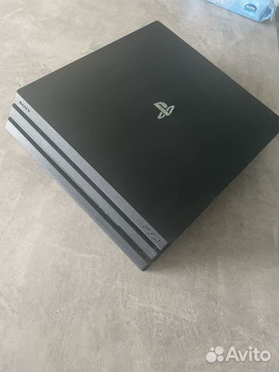 Sony PS4 pro 1tb