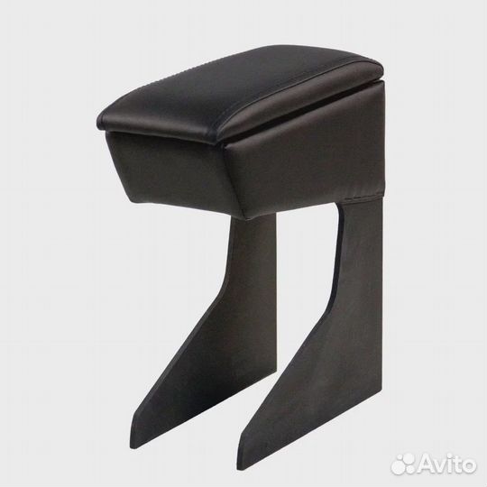 Подлокотник эконом LADA largus