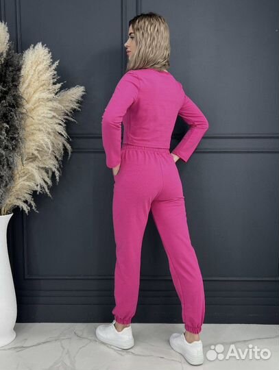 Спортивный костюм