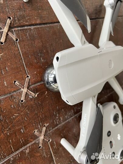 Квадрокоптер DJI Mavic Air 2 fly more combo