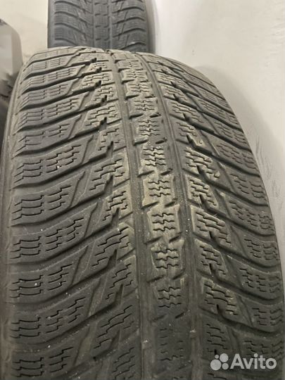 Nokian Tyres WR SUV 3 275/55 R19