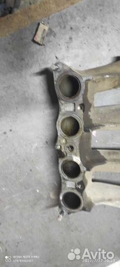 Впускной коллектор kia sportage 1 двс 2.0