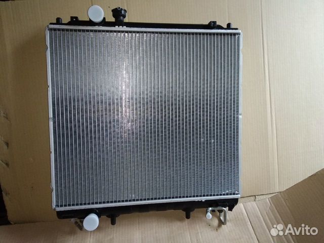 Радиатор охлаждения Hyundai Terracan 3,5