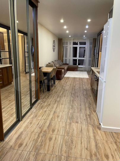 2-к. квартира, 53 м², 3/21 эт.