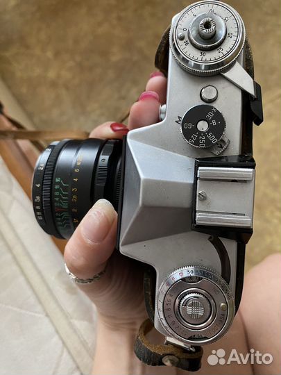 Плёночный фотоаппарат Zenit-E