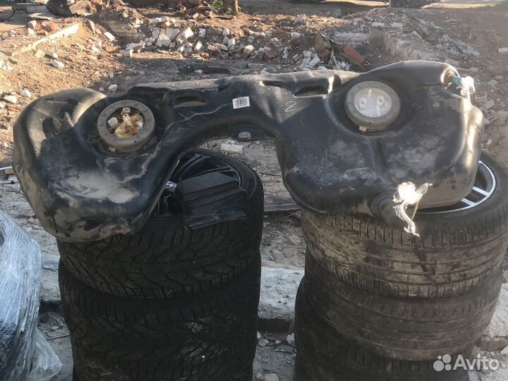 Топливный бак бмв е90