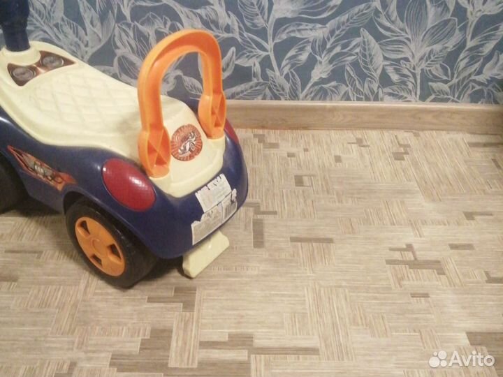 Детская машинка каталка бу