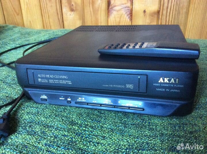 Видеомагнитофон Akai не рабочий
