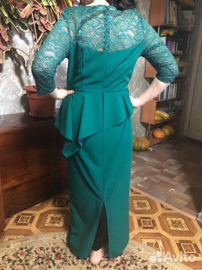 Платье в пол