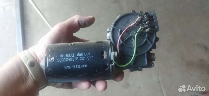 Мотор стеклоочистителя