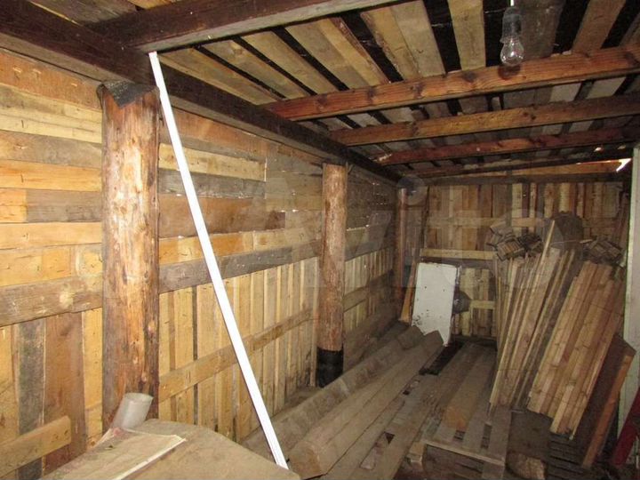 Дом 20 м² на участке 6 сот.