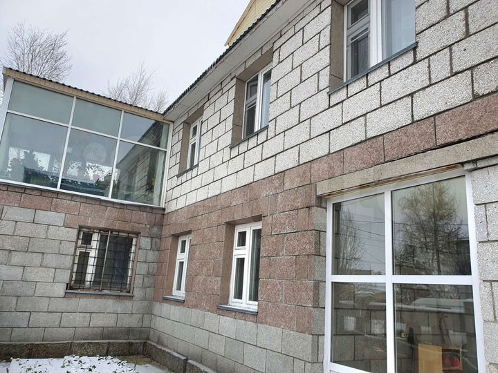 Дом 255,1 м² на участке 6 сот.