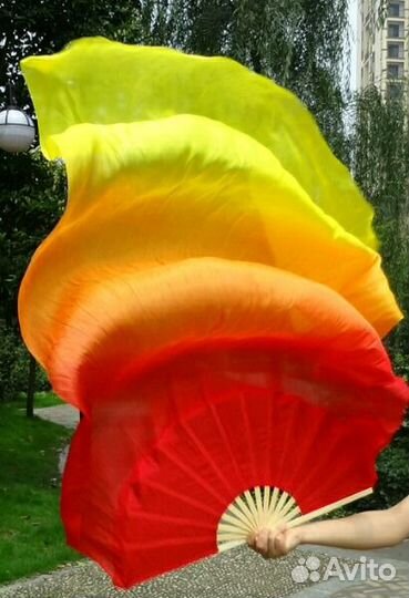 Шелковые веера новые