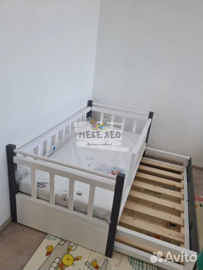 Кровать деревянная для двоих детей