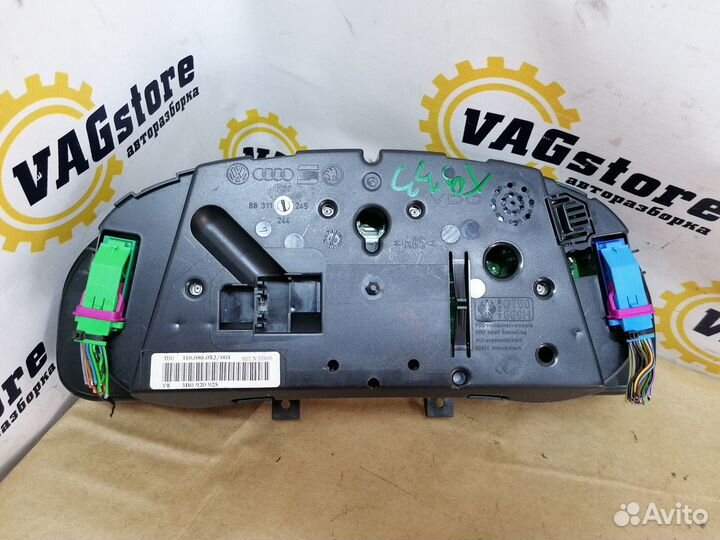 Панель приборов Volkswagen Passat 2001