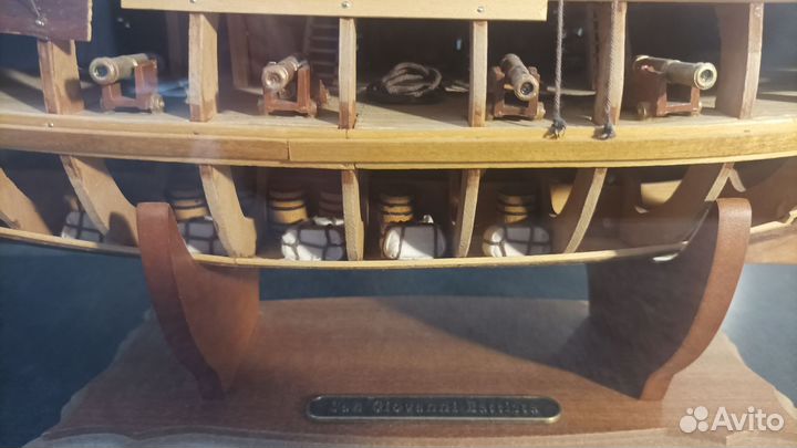 Модель корабля из дерева