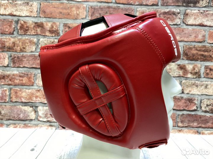 Боксерский шлем Boybo Titan красный