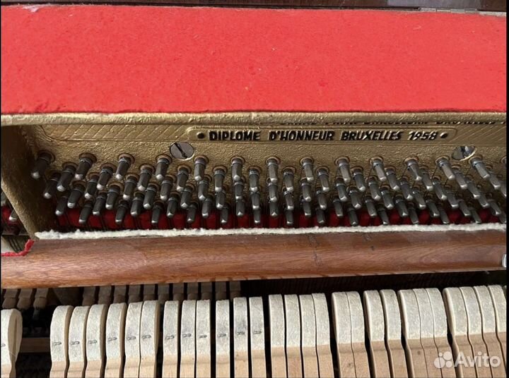 Фортепиано Пианино Petrof