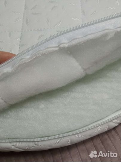 Матрас детский в круглую кроватку