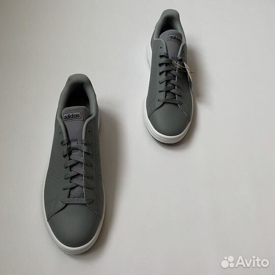 Новые кроссовки Adidas Advantage Base