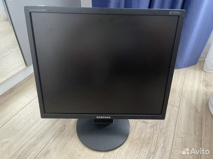 Монитор Samsung SN943N 19 дюймов