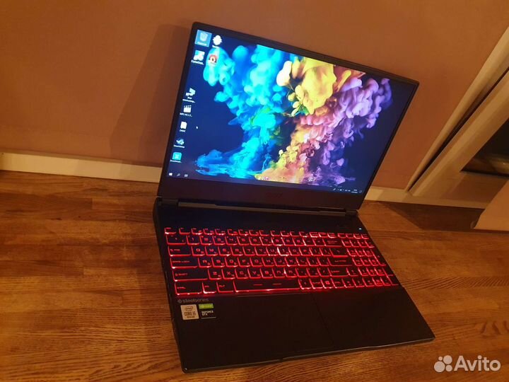 Ноутбук игровой. core i5. GTX 1650 4гб