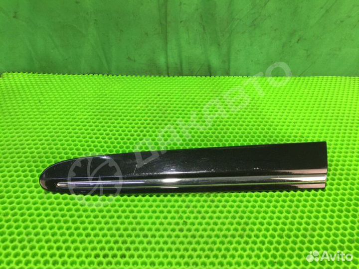 Молдинг крыла задний левый Mercedes-Benz Clk Coupe