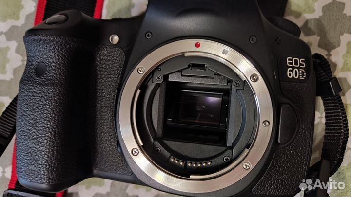 Зеркальный фотоаппарат Canon 60D Body + все нужное
