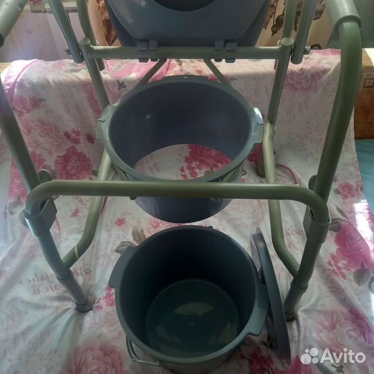 Стул-туалет