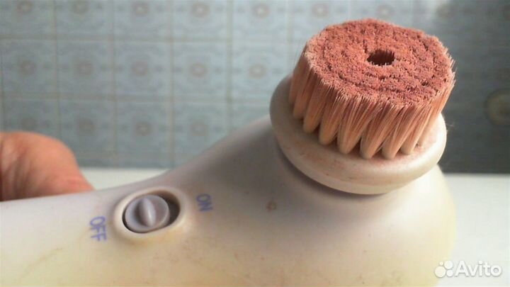 Массажёр для лица 