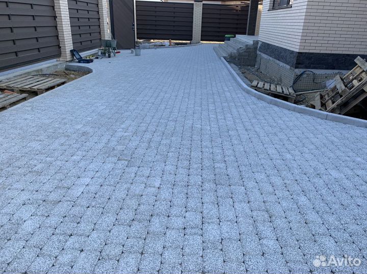 Укладка тротуарной плитки