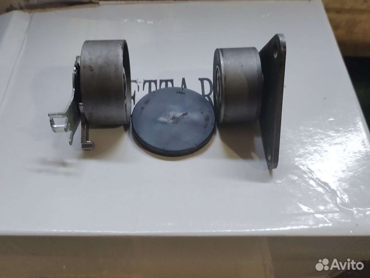 Ролик грм volvo