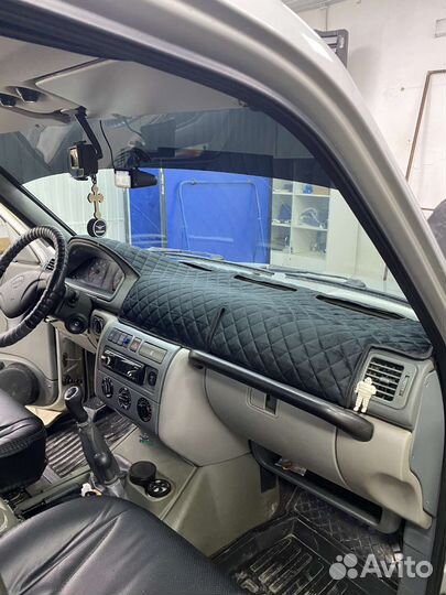 УАЗ патриот накидка на панель