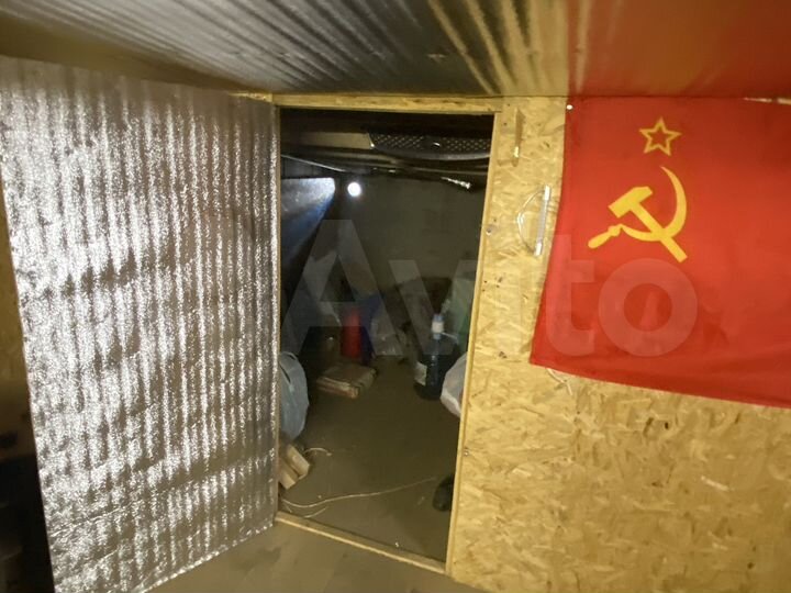 Гараж, > 30 м²